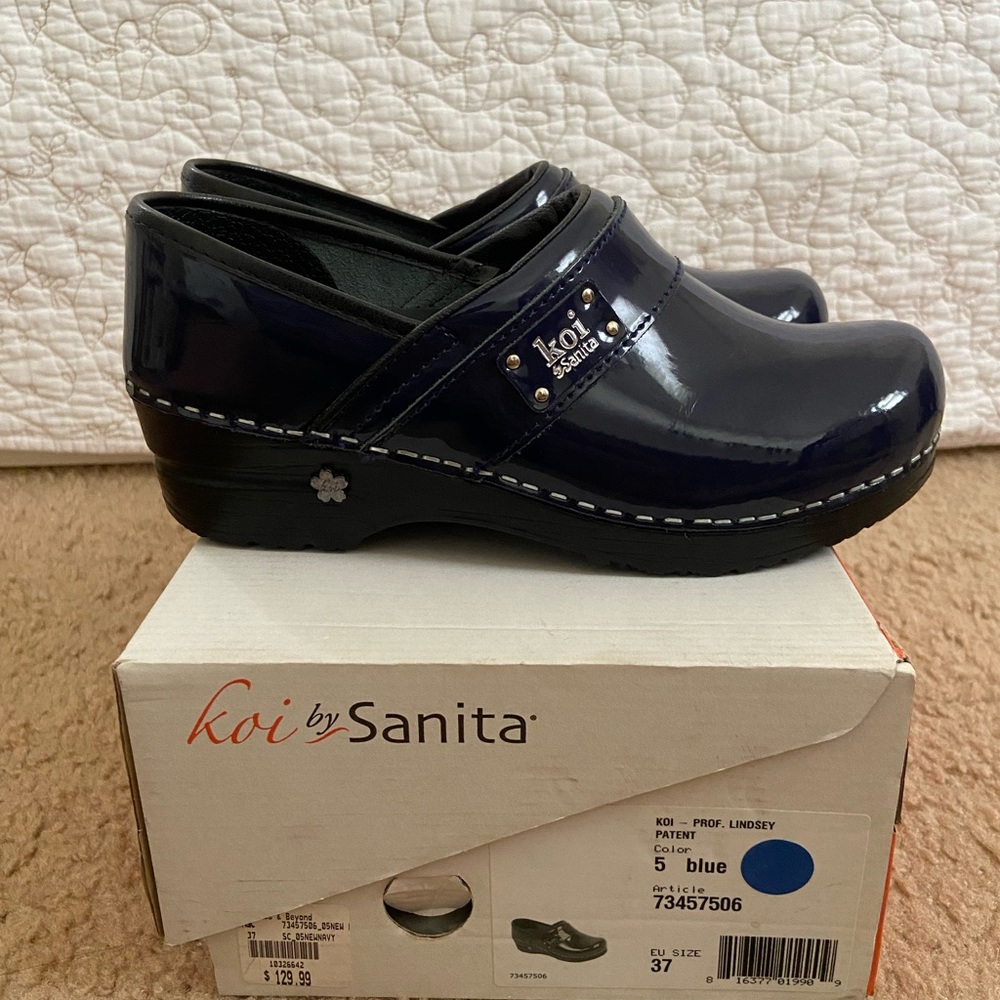 Brand new Koi by Sanita clogs